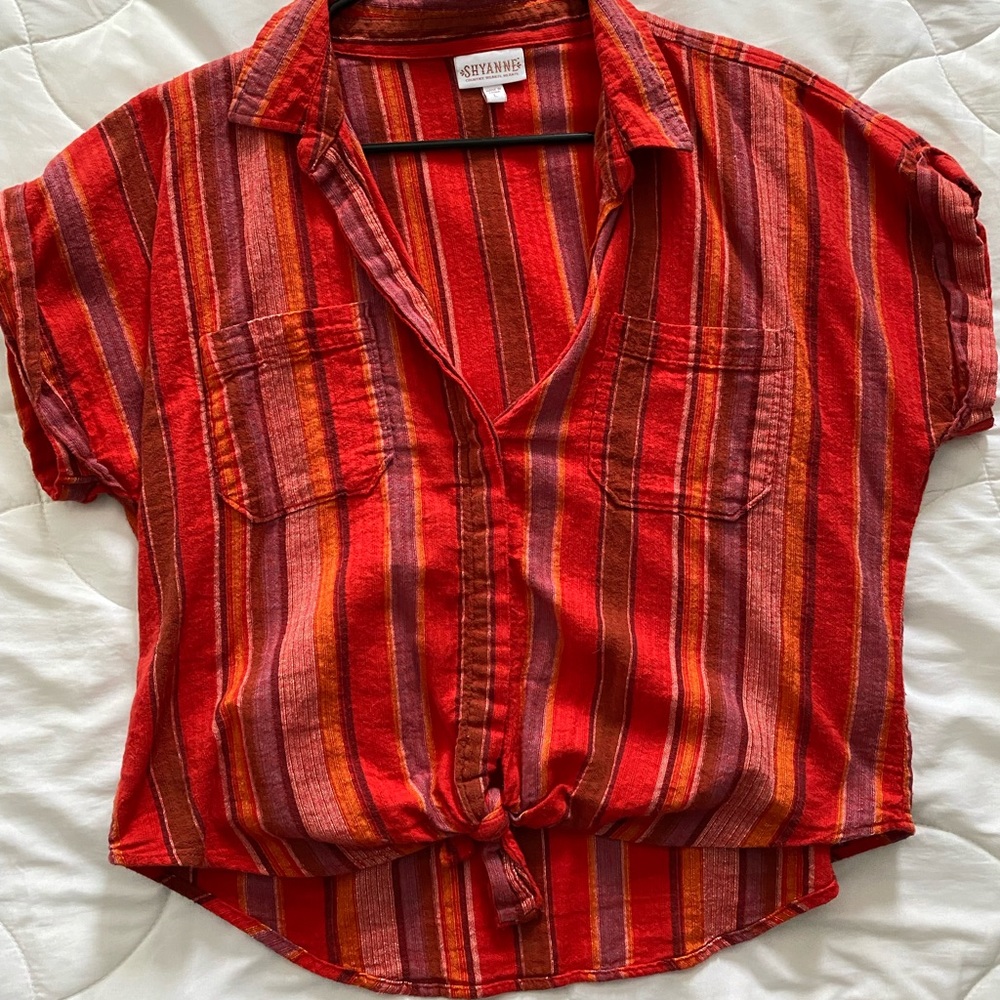 SHYANNE Western top